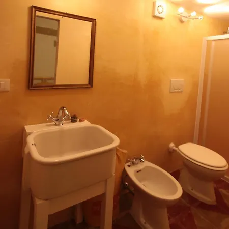 公寓 Vico Delle Rondini *